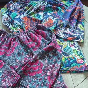 WinWin 2 Bell Sleeve Tunics